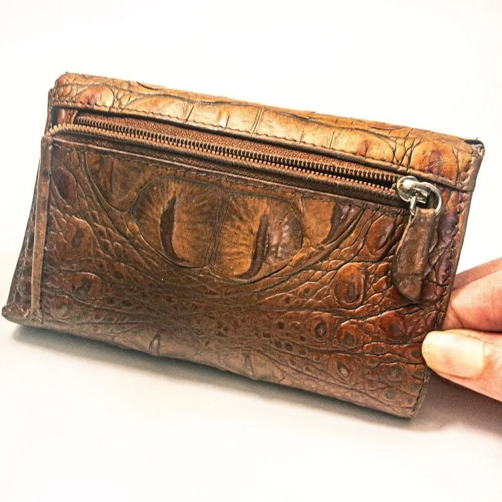 VTG Brahmin Pecan Melbourne Leather Trifold Wallet